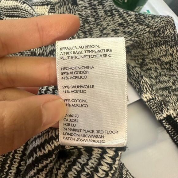 Anthropologie Silence+Noise Black White V Neck Tribal Print Knit Aztec Sweater M - Picture 8 of 9